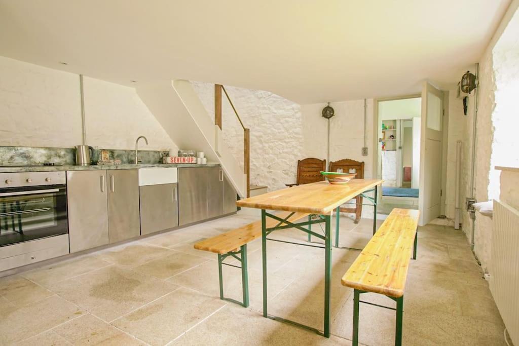 Lower Godney Little House ويلْزْ المظهر الخارجي الصورة
