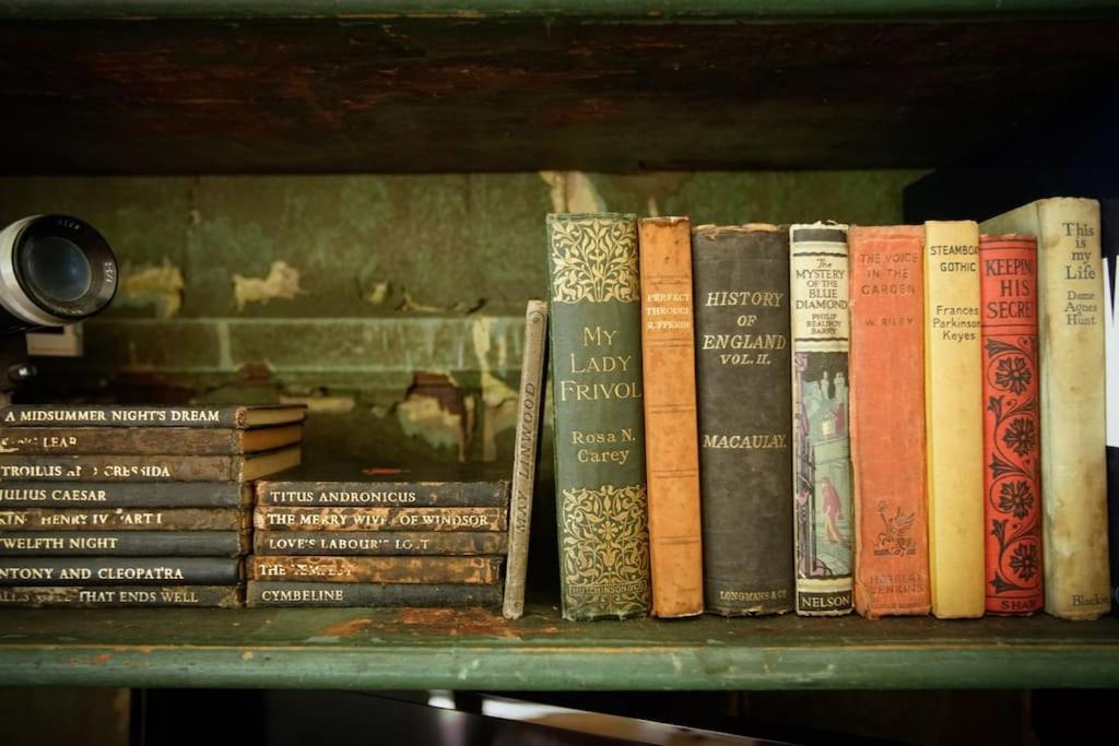 Lower Godney Little House ويلْزْ المظهر الخارجي الصورة